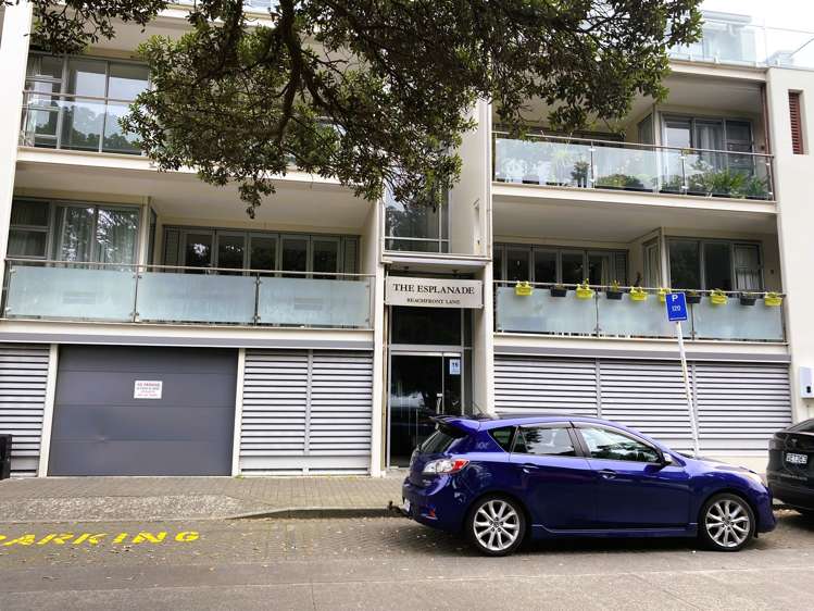 5/16 Beach Front Lane Browns Bay_1