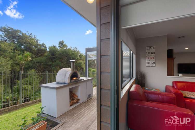 18 Rosetti Rise West Harbour_16