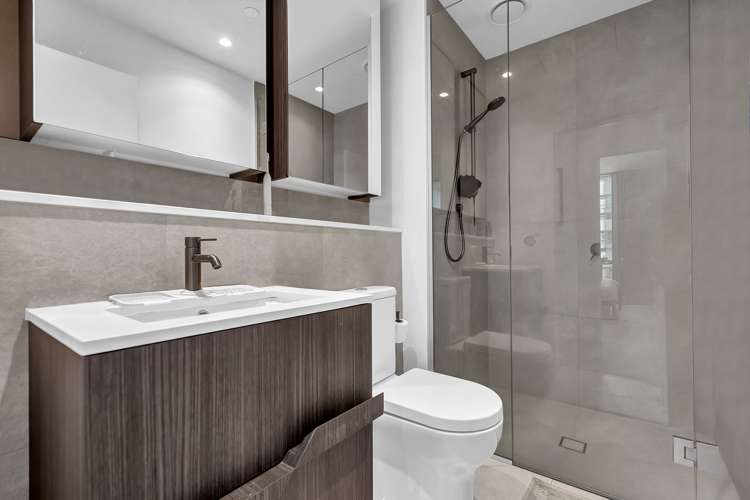 2003/10 Commerce Street Auckland Central_13