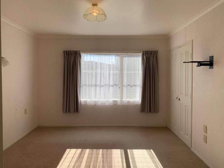 11c Norman Street Brooklands_19