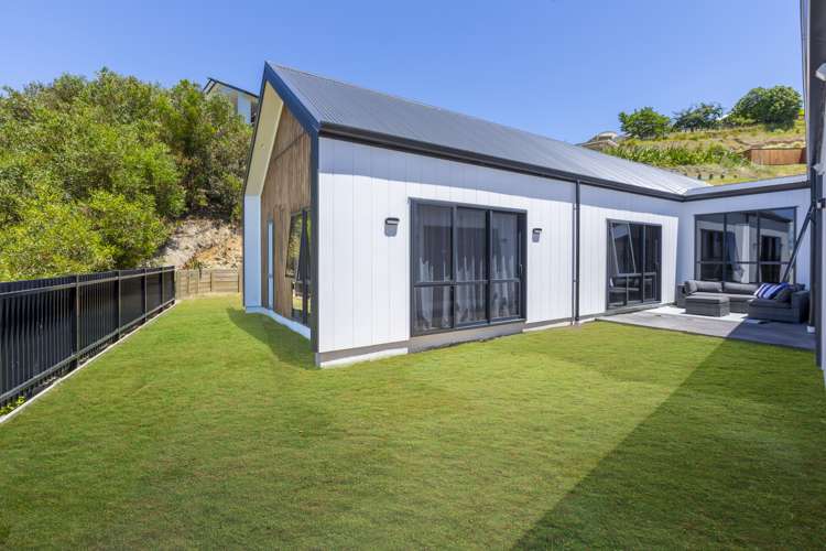 75 Oak Road Poraiti_14