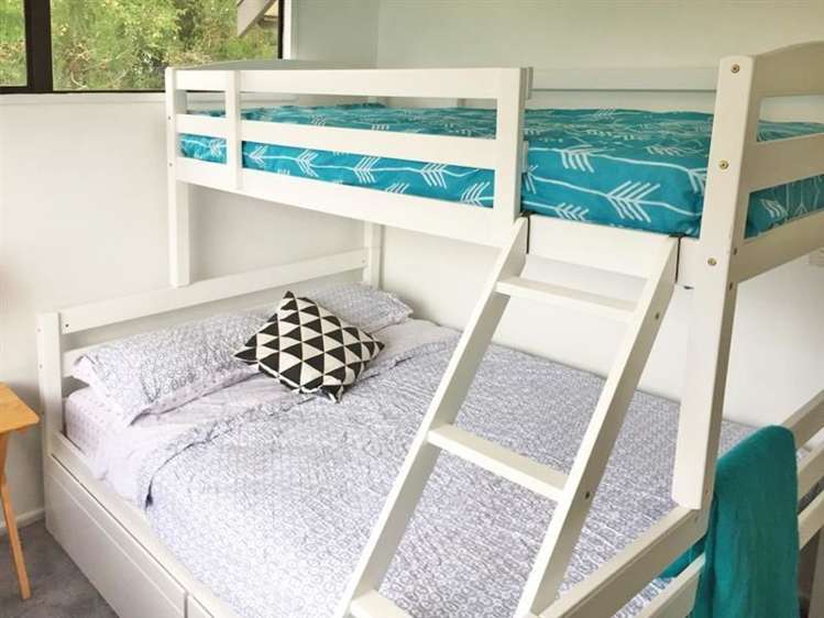 20 Lochy Road Fernhill/Sunshine Bay_12