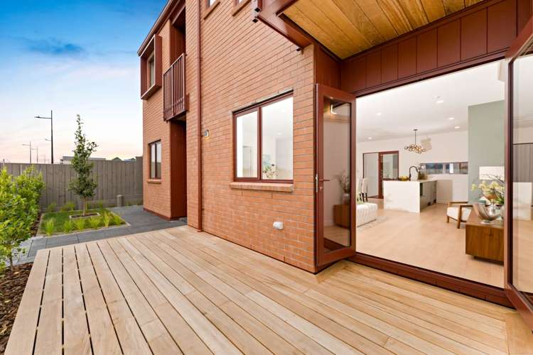 55 Karaka Village Parade Karaka_21