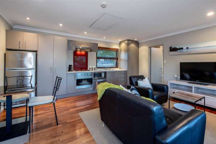 10 Westbourne Road Murrays Bay_17