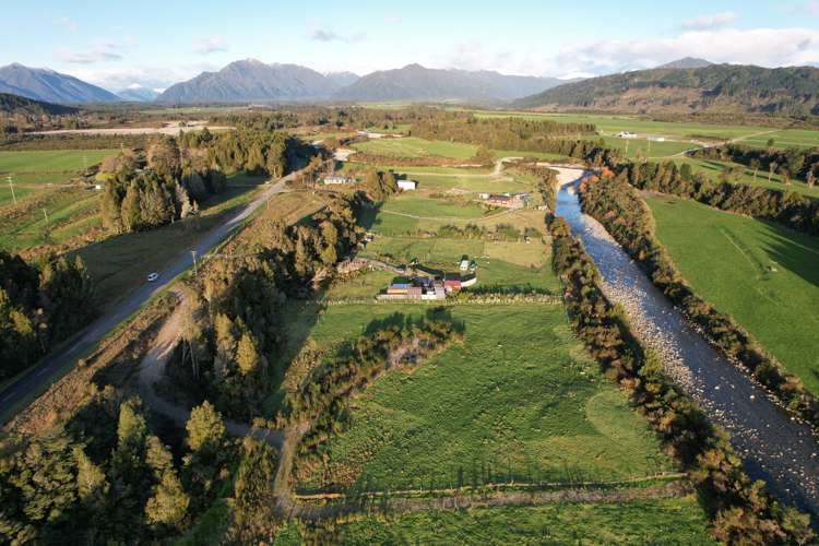 916 Old Christchurch Road Hokitika_8