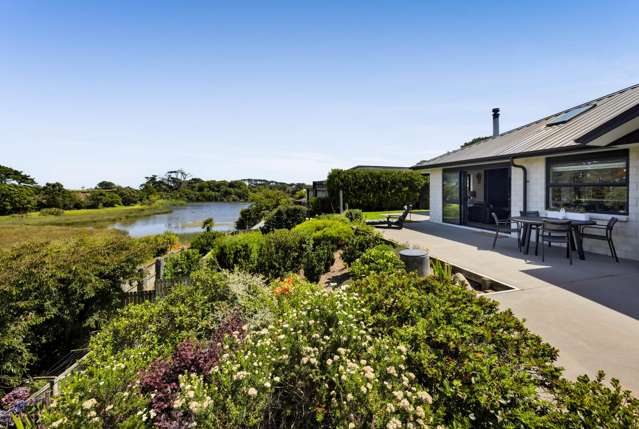 6 Aytoun Street Opunake_1