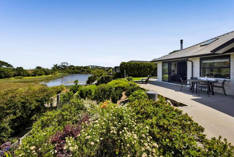 6 Aytoun Street Opunake_9