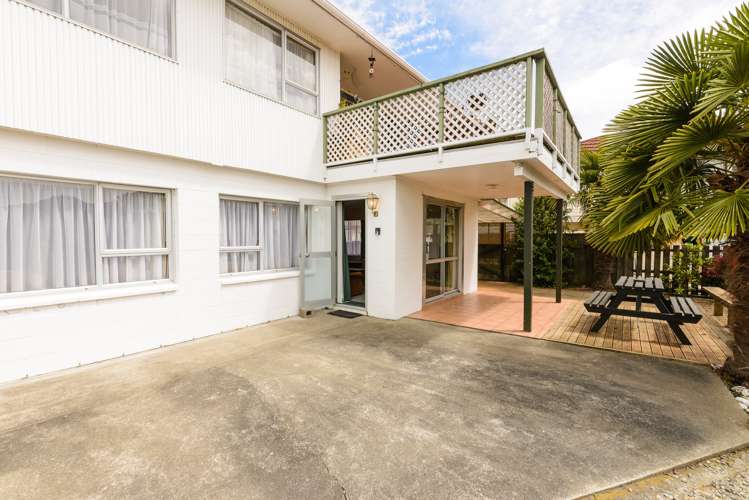 3c Taranaki Street Picton_15
