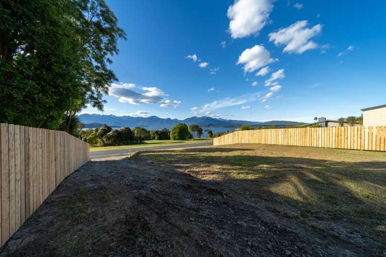 10 Cathedral Drive Manapouri_7