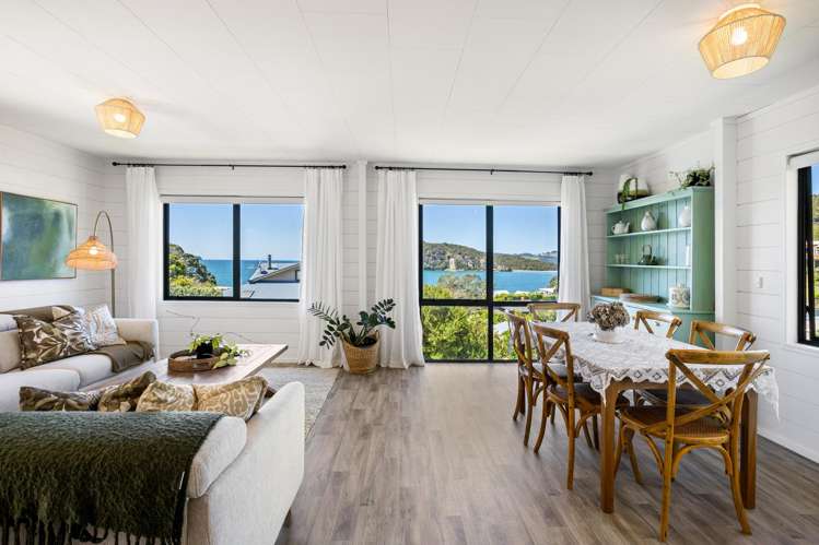 12 Panorama Avenue Ferry Landing_2