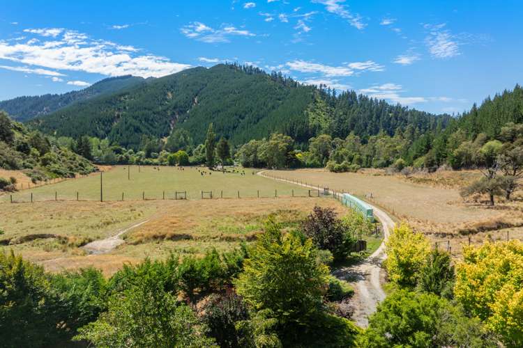 407 Onamalutu Road Wairau Valley_5