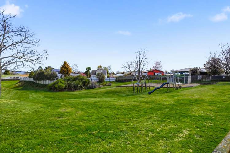 2/48 Arthur Crescent Hilltop_28