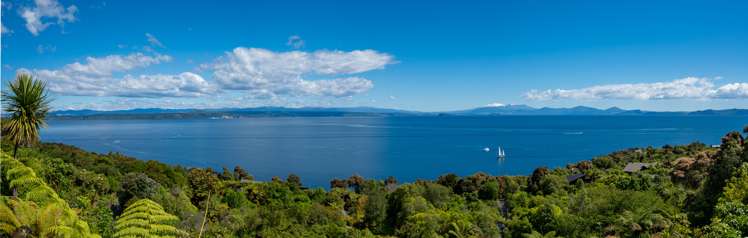 43 Whakamoenga Point Acacia Bay_14