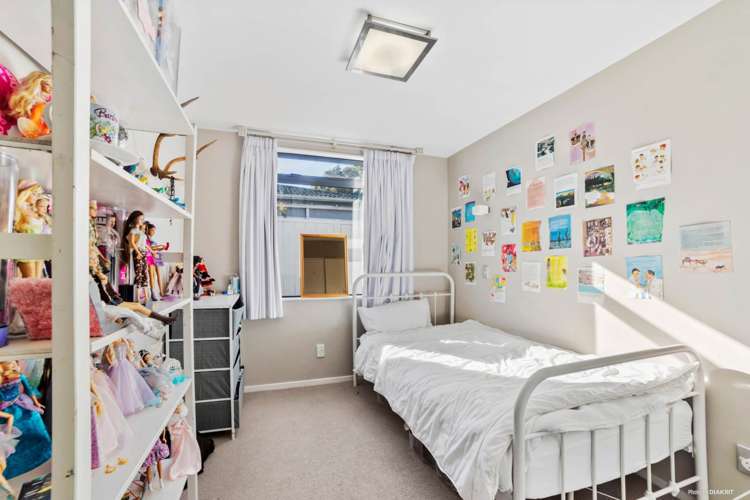 1/1 Harley Road Takapuna_5