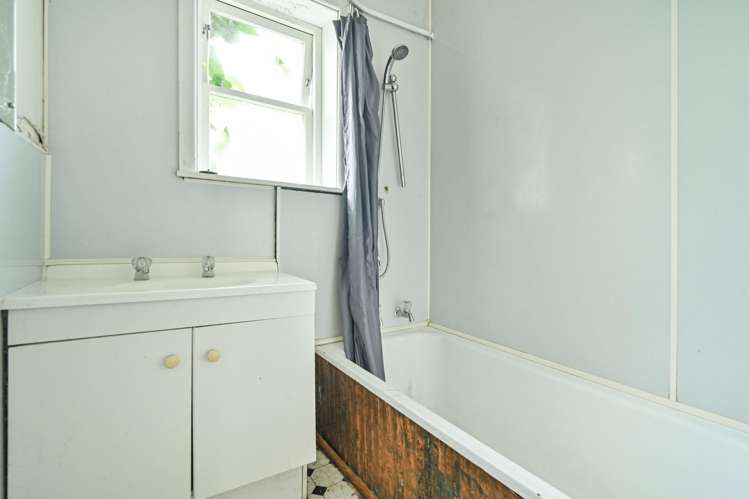 501 Akina Street Akina_9