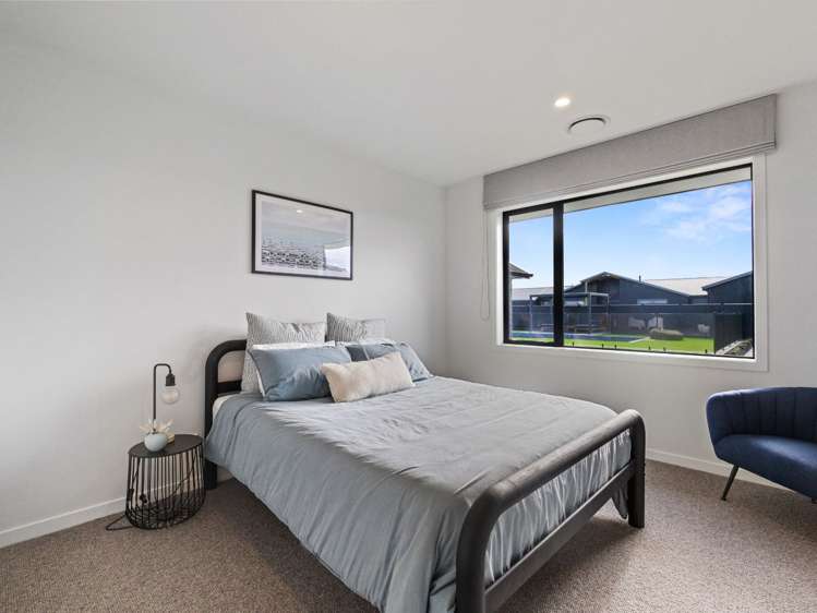 83 Sunline Drive Leamington_16