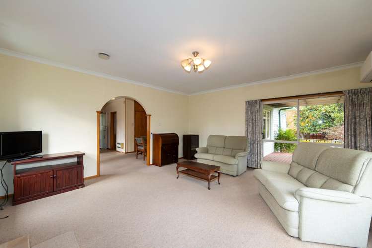 803 Cook Place Raureka_1