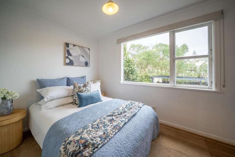 25 Brooker Grove Newlands_17