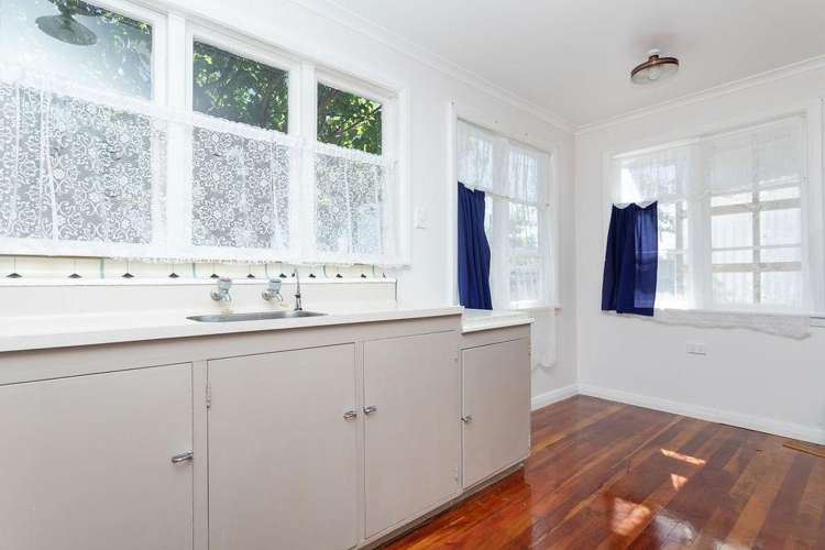 7 Gladstone Street Dannevirke_3