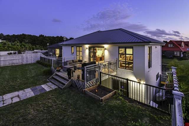 77 Calluna Crescent Totara Heights_4