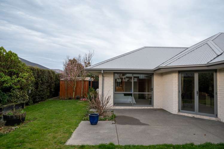 32 Millstream Drive Northwood_15