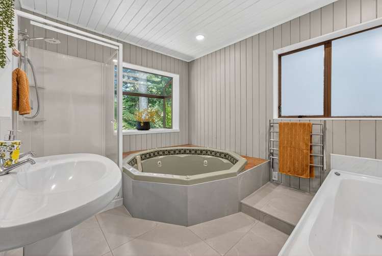 43 Ridgewood Crescent Birkenhead_11