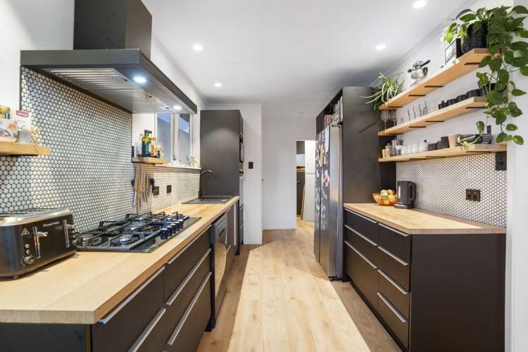 6 Lauris Place Birkdale_10