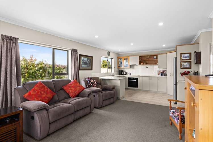 44/1232 Howard Street Parkvale_4