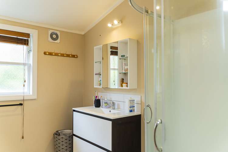 188 Vogel Street Roslyn_8