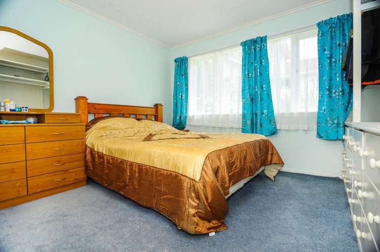 25 Hollywood Avenue Titirangi_13