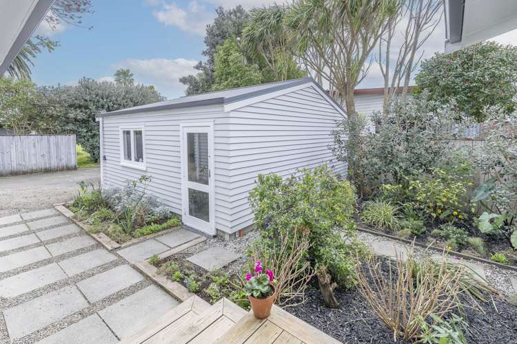 12b Brennan Avenue Te Atatu Peninsula_18
