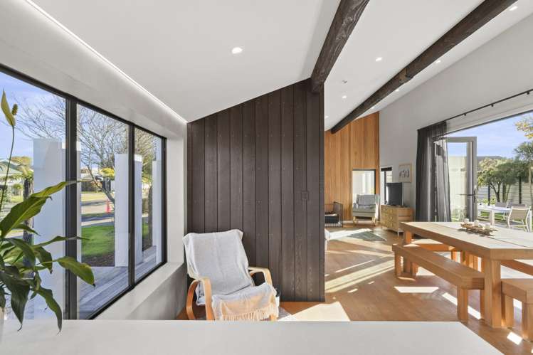 19 Dunbarton Street Redwood_7