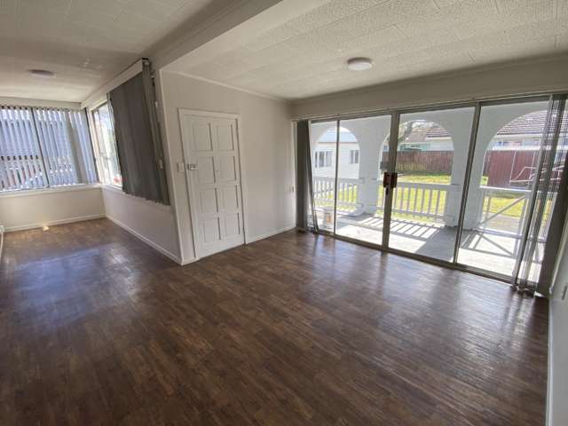 8 Rosella Road 2371_4