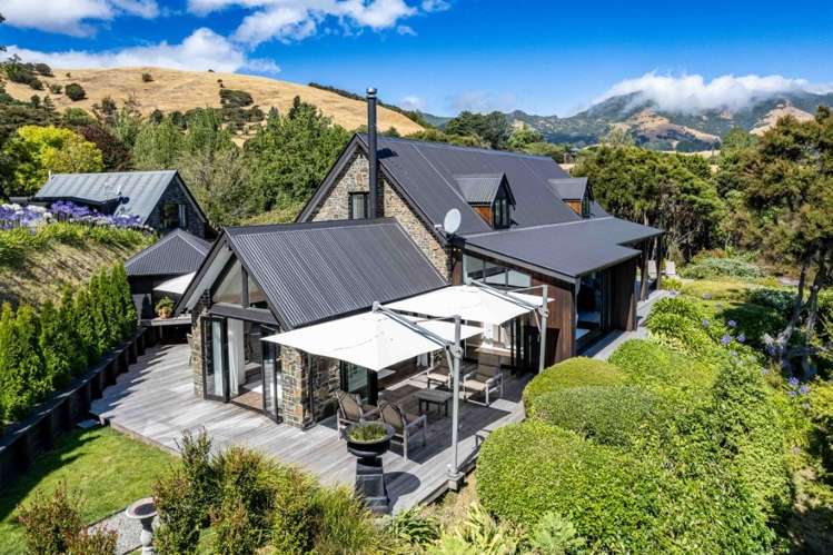 6890 Christchurch Akaroa Road Takamatua_70