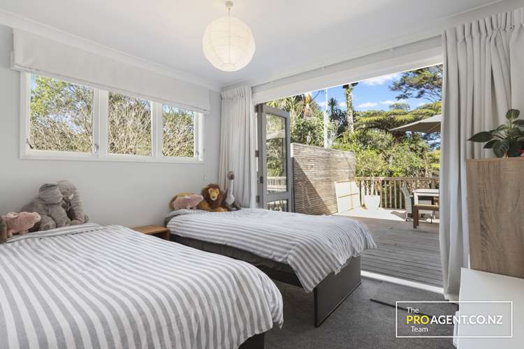 146 Woodlands Park Road Titirangi_18