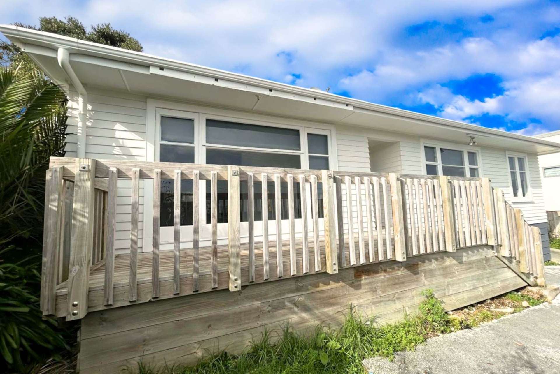 53A Sylvan Crescent Te Atatu South_0