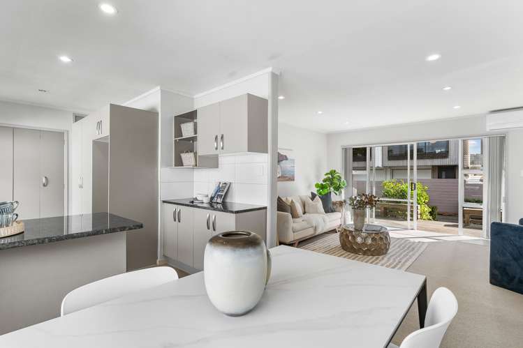 2/5 Erson Avenue Royal Oak_1