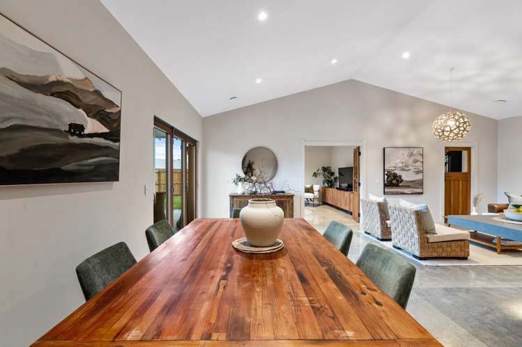 2 Rich Rise Havelock North_11