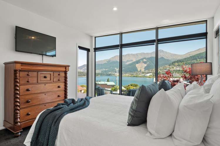 468 Peninsula Road Kelvin Heights_12