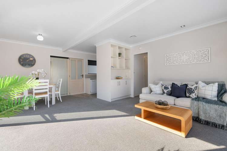 21b Columba Place Matua_8