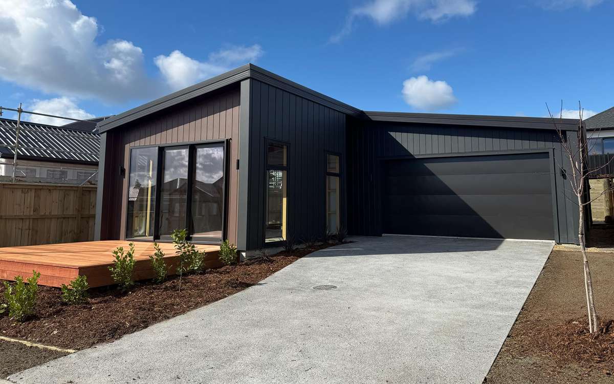 385 Te Taruna Drive_0