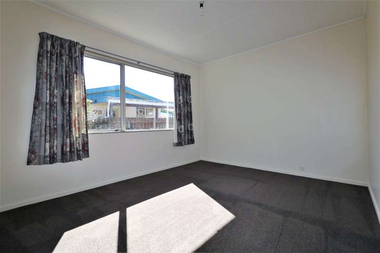 66 Victoria Street Carterton_8