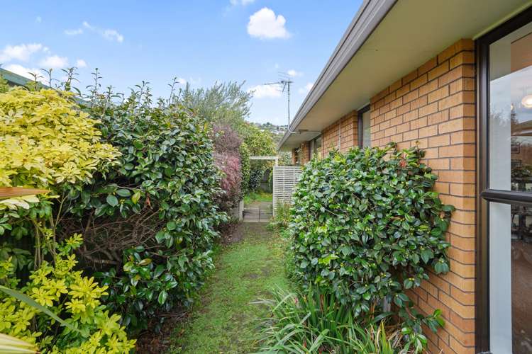 2/12 Centaurus Road Cashmere_16