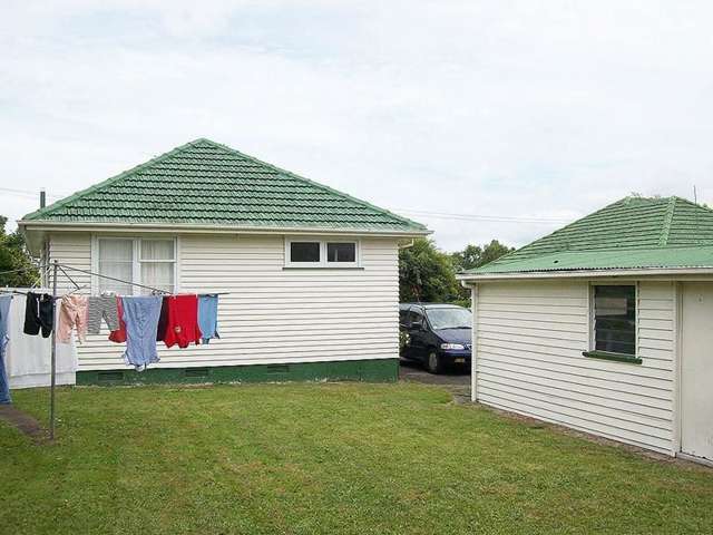 82 Mcannalley Street Manurewa_3