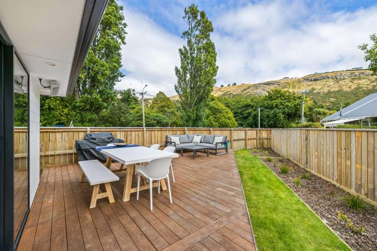 52 Whitfield Street Sumner_14