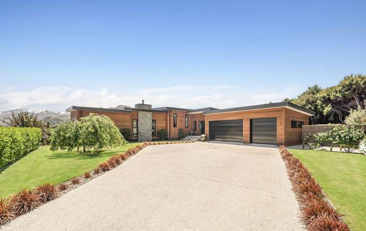 20 Edgewood Place, Peninsula Bay Wanaka_20