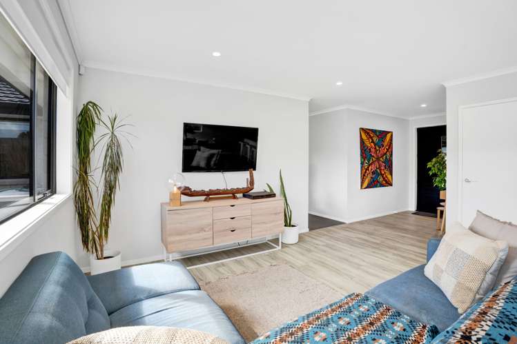 60 Magnolia Drive Westown_3