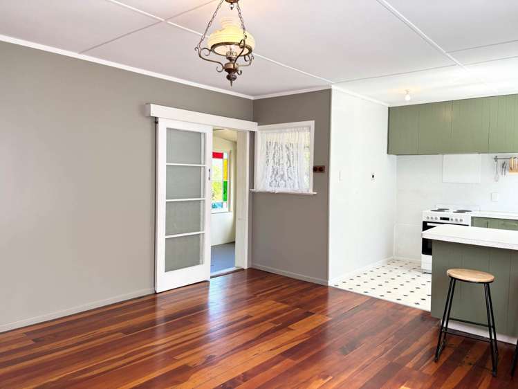 32 Kitchener Road Waiuku_4