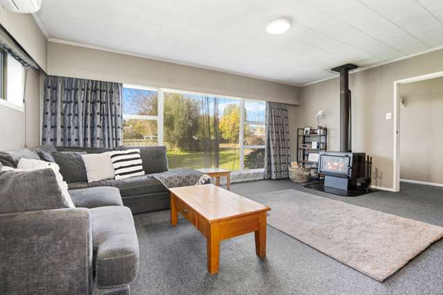 8 Glenfield Road Owhata_1