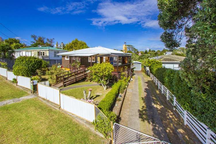 47 Kia Ora Road Beach Haven_6